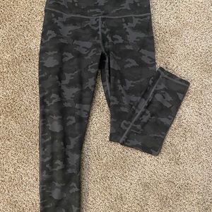 Fabletics camo leggings